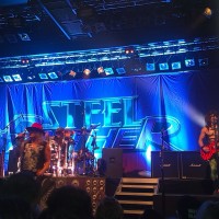 Ekstranumre med Steel Panther